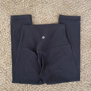 LIKE NEW: Lululemon Align Crop 21”